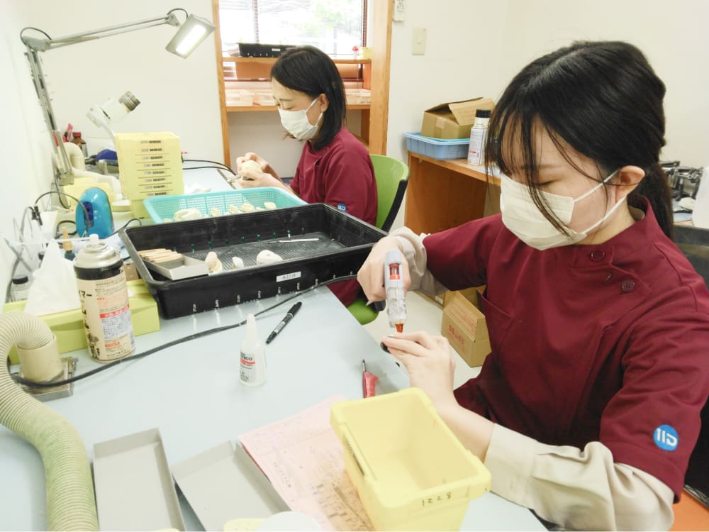 人との距離が近いオフィス